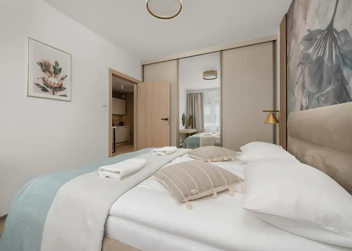 Apartamento Central Park Z Balkonem I Parkingiem By Renters Prestige