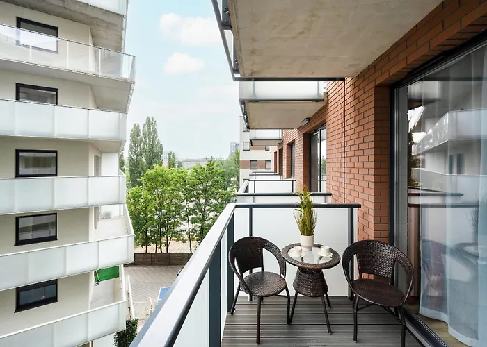 Central Park Z Balkonem I Parkingiem By Renters Prestige Apartamento Breslavia