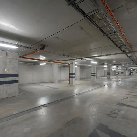 Appartement Central Park Z Balkonem I Parkingiem By Renters Prestige